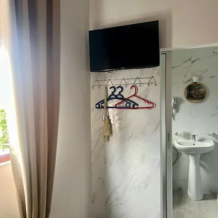 Guest House Korce Апартаменты Корча