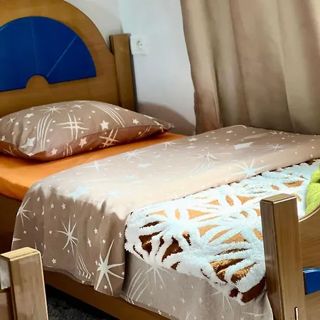 Guest House Korce Апартаменты *