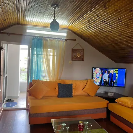 Guest House Korce Апартаменты Корча